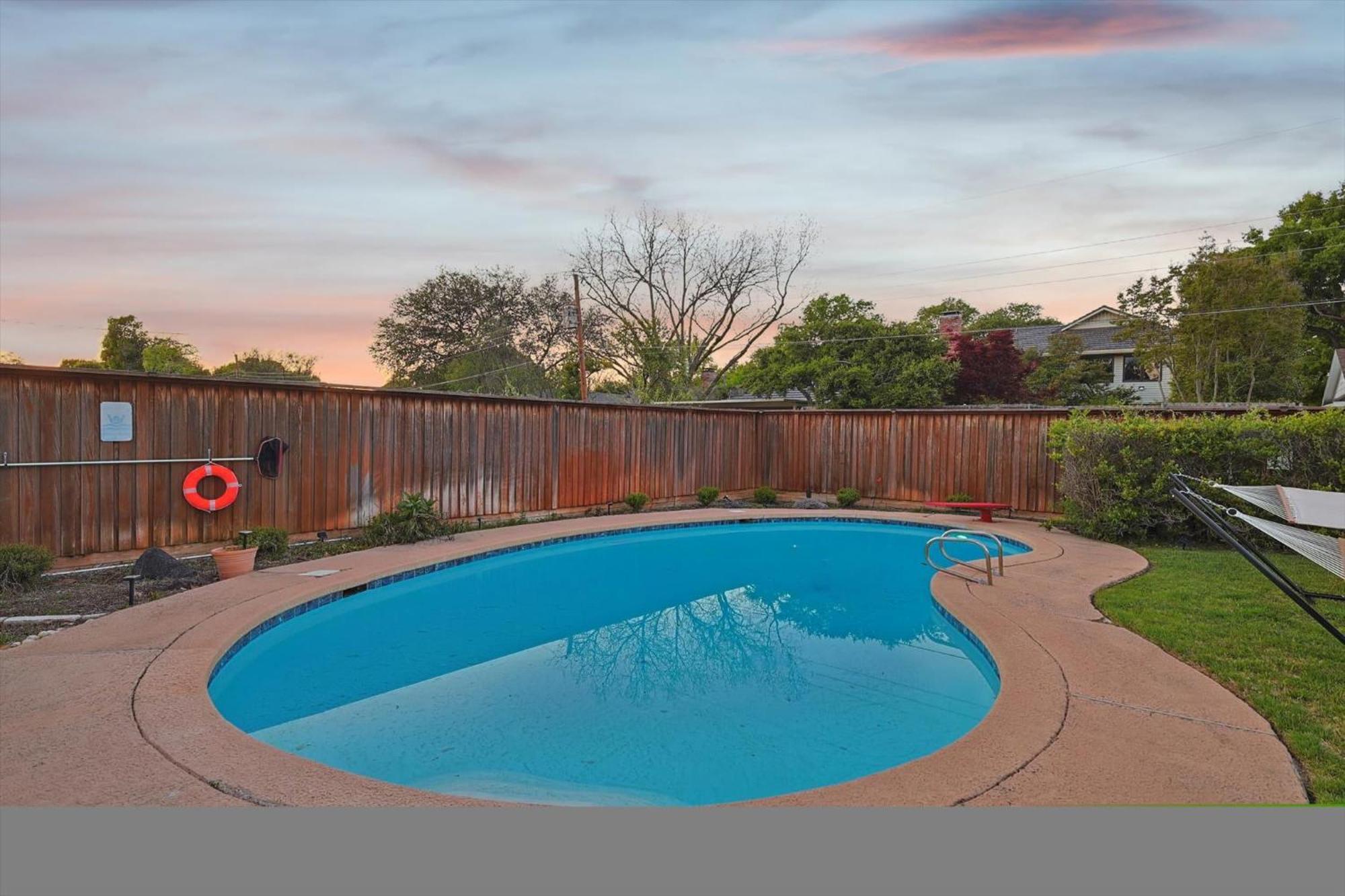 Spectacular 6Br 2,5Ba Holiday Home With Pool Dallas Eksteriør bilde